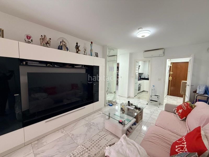 Foto 92a177fe-8c86-4a7f-9398-229557797443. Apartamento bonito reformado piso con 2 dormitorios y terraza acristalada en zona rincon de loix llano. en Benidorm