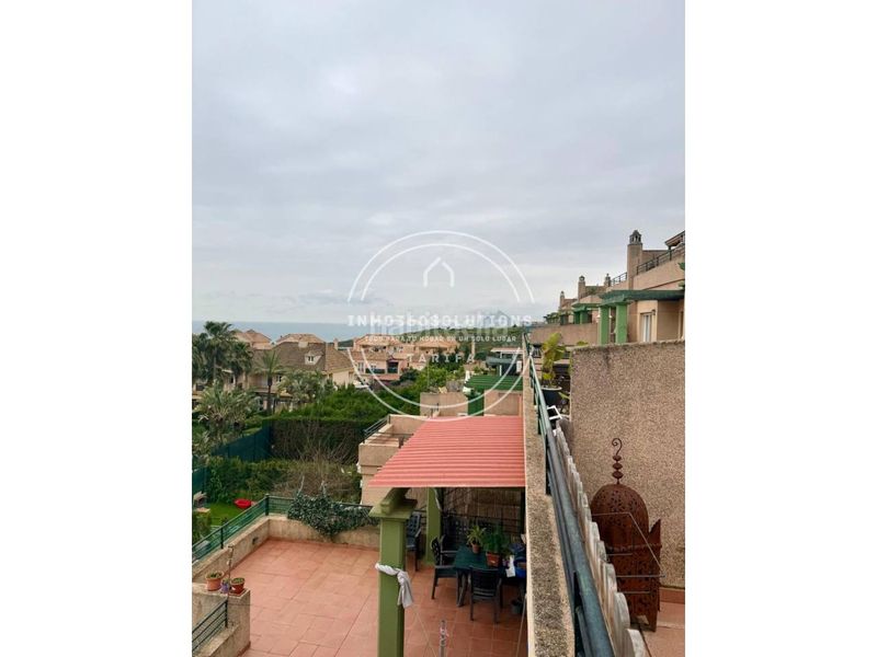 Foto 63f143d7-e621-4f89-b5a6-5f91f95ea5c3. Apartament amb aparcament piscina a La Alcaidesa