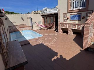 Rent Semi detached house  Calle los nogales. Chalet adosado único en tarifa con piscina privada, terrazas y e