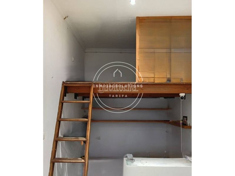 Foto f6dbbaac-1d5f-404c-9b4e-6e27f307c067. Local comercial a Tarifa ciudad Tarifa