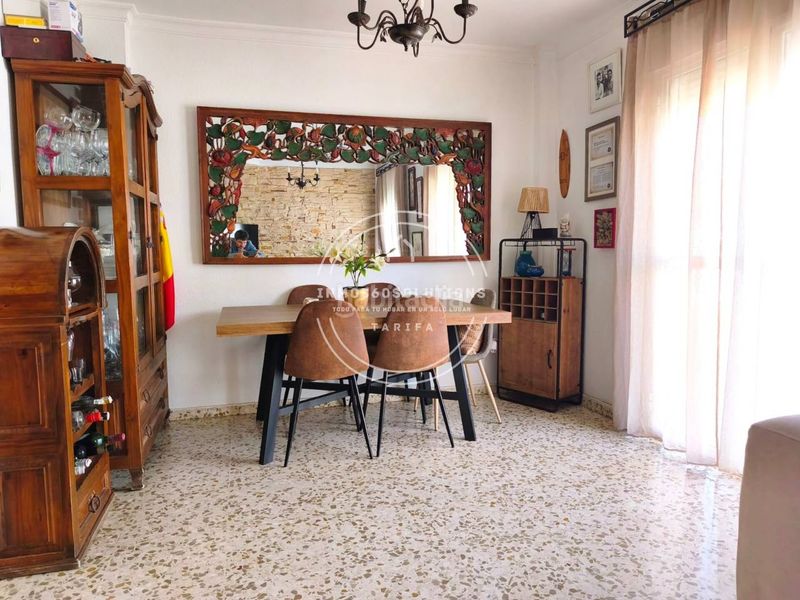 Foto da7a2027-5551-473b-a4f9-3f985c14cdbf. Casa aparellada amb aparcament a Tarifa ciudad Tarifa