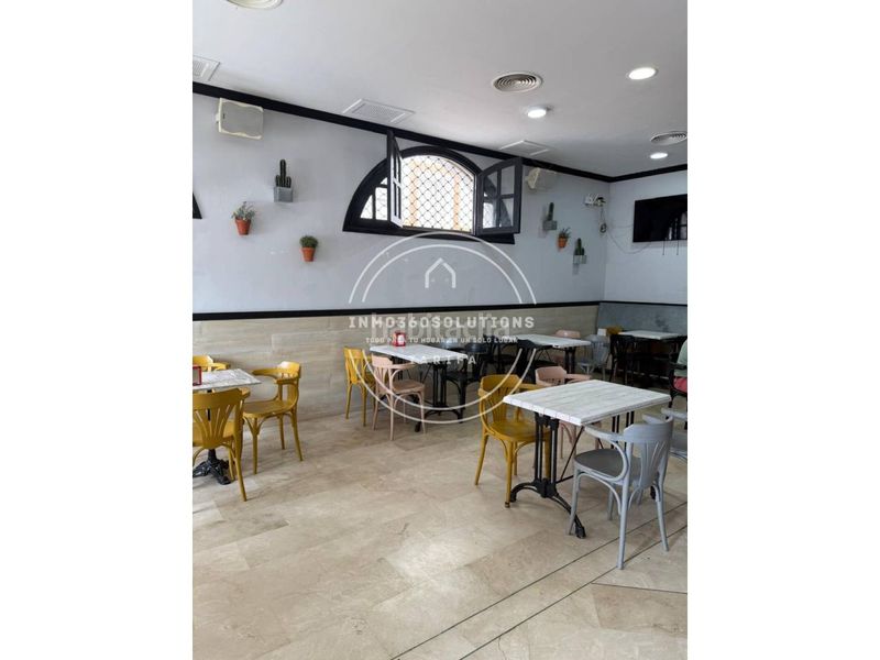 Foto 1e496a99-a67a-42c5-8ef5-2a365a1dfb41. Edificio in Barrios (Los)