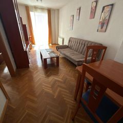 Lloguer Apartament a Nuevo Aranjuez-Ciudad de las Artes. Anthea capital alquila bonito apartamento un dormitorio con asce
