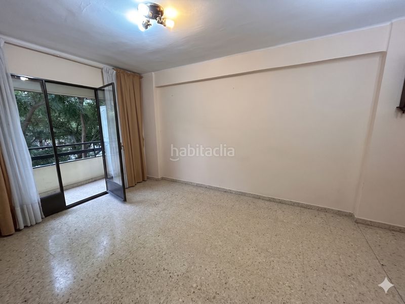 Piso en carrer josé maría mortes lerma 35 ¡tu nuevo hogar te espera en el corazón de tres forques. en Valencia - Imagen 2