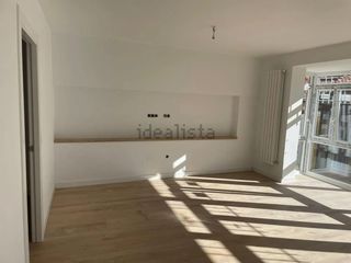Affitto Appartamento in Villayuventus-Renfe. Espectacular piso con gran salón de 52 m2 y 3 dormitorios en par