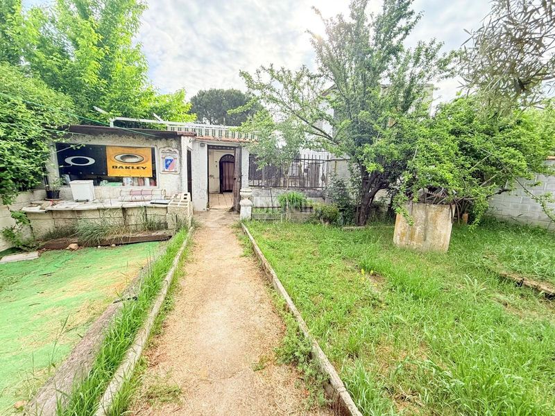 Foto 5a68b739-a35d-4d02-bbe2-e83c2a16c142. Casa amb aparcament a Escalona