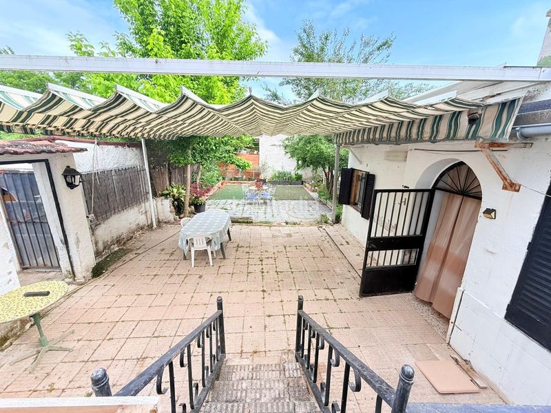 Foto 9c35f83b-a3f6-4313-98a5-75f96b92f554. Casa amb aparcament a Escalona