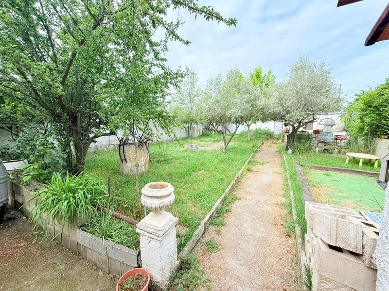 Foto b890b56d-ef25-4520-a55a-030fc4f61b8c. Casa amb aparcament a Escalona