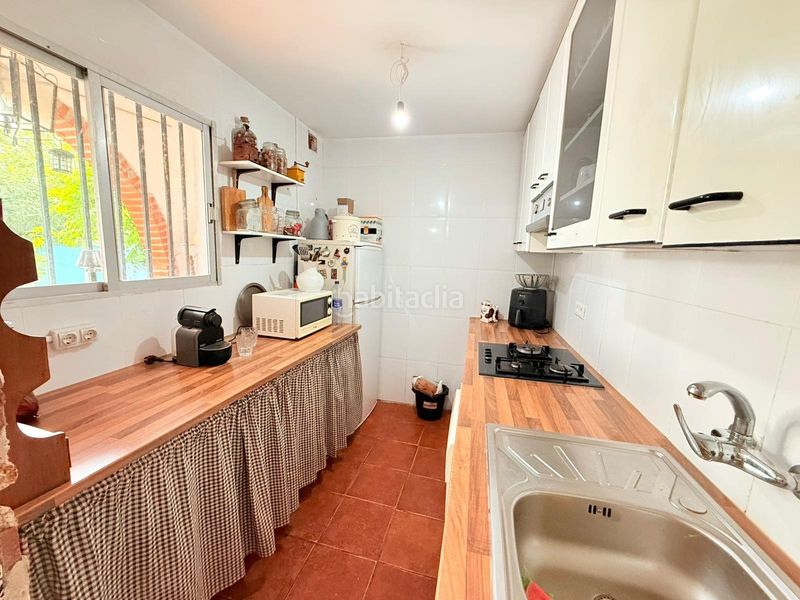 Foto d4b52d6d-8aeb-4902-8f59-b95e8b7bffae. Casa amb aparcament a Escalona