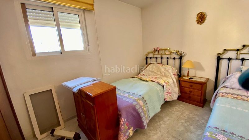 Foto 4165a15e-5c2a-471d-bf1e-63174e8e4ca5. Pis amb piscina a Playa Levante Benidorm