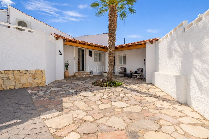 Foto d8c0180d-1ca3-42c9-8f34-fade4179f7f8. Casa a L´Albir Alfàs del Pi (l´)