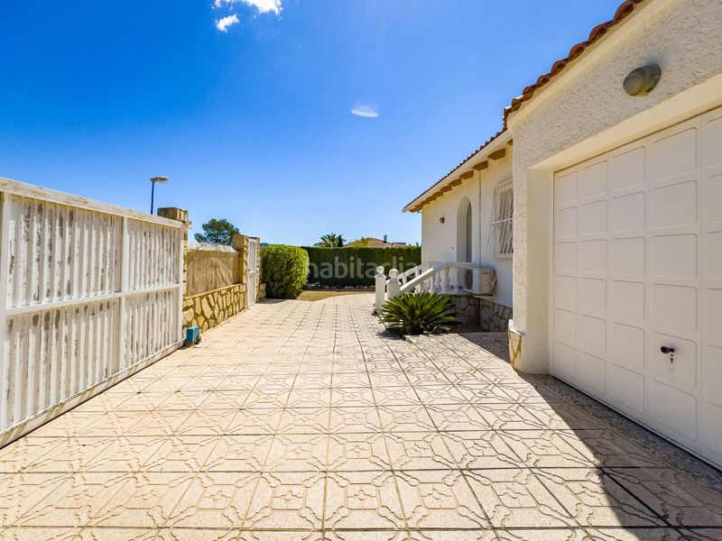 Foto f62b7024-eb62-4fc4-89cf-4250f5d9bf4f. Casa a Barranco Hondo Nucia (la)