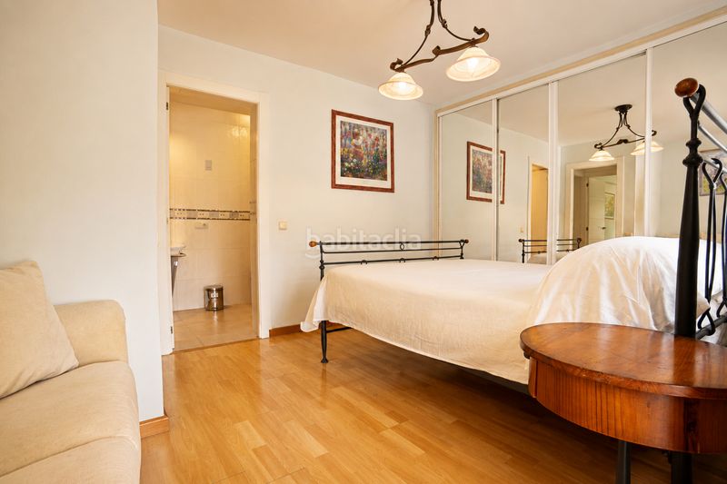 Foto e0f35784-8ff6-42ce-a243-39a54a2c0928. Casa a Coloma Nucia (la)