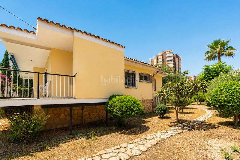 Foto f7ed40d7-a656-4d47-aba5-2a375fc72870. Casa a Foietes Benidorm