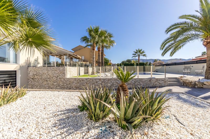 Foto 4ec8fe28-9a50-4ce8-909b-d37bdd563029. Casa amb aparcament piscina a Pueblo-Ubanizaciones Alfàs del Pi (l´)