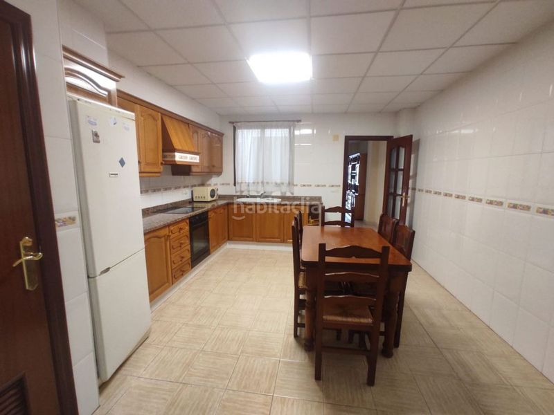 Foto 81944050-9201-4906-b7f7-92c205e63d6b. Casa amb aparcament a El Pilar Villarreal / Vila - real