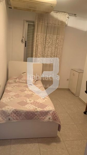 Foto 0f66fca7-c8f5-4817-b09e-8a5f80f9b9cd. Pis amb aparcament a Vilafamés