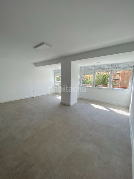 Foto fdba2cd6-2536-4dfe-87f9-86e4e2f3abf7. Pis a Campoamor Alicante