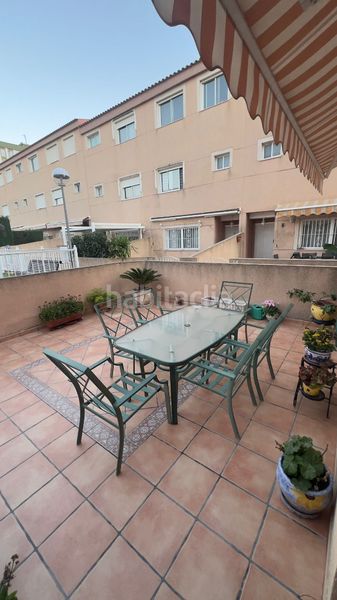Foto ca32bad6-2b11-4203-9a42-77089588d63f. Dúplex amb aparcament piscina a Virgen del Remedio - Parque Lo Morant Alicante