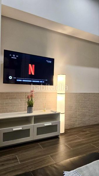 Foto 141e8bc8-53f4-4612-922e-195f5ec62694. Loft a carrer d'eslida 1 a Malilla Valencia