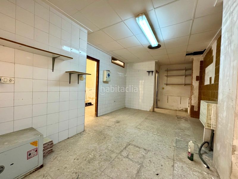 Foto cc03a505-3ea8-4cd0-b4aa-ffba4a639292. Local comercial en carrer teodoro llorente 141 local en venta para negocio en centro de puerto o en Sagunt