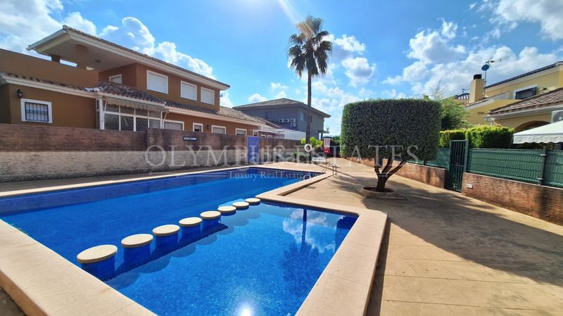 Foto 7cf48ae1-d502-4a3a-85f3-d31e0f865225. Casa en Verger (el)