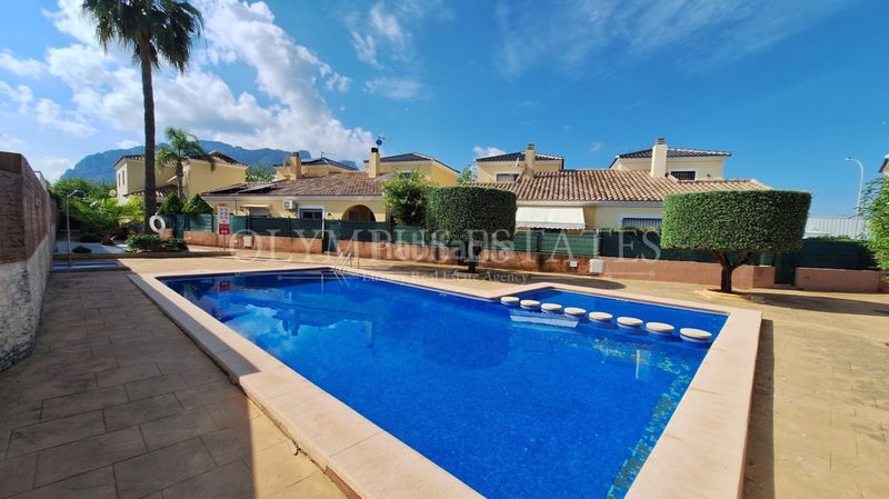 Foto b20faa99-27de-40fd-8a64-eefd70834aab. Casa en Verger (el)