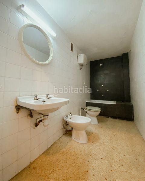 Piso oportunidad inversion en Ciutat Jardí Valencia - Imagen 34