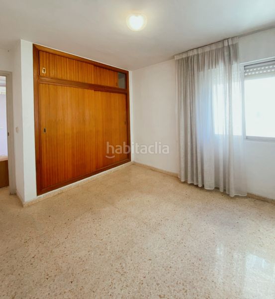 Piso oportunidad inversion en Ciutat Jardí Valencia - Imagen 11