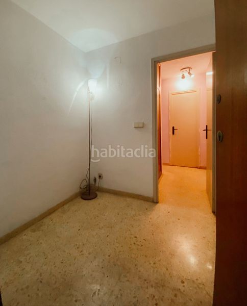 Piso oportunidad inversion en Ciutat Jardí Valencia - Imagen 23