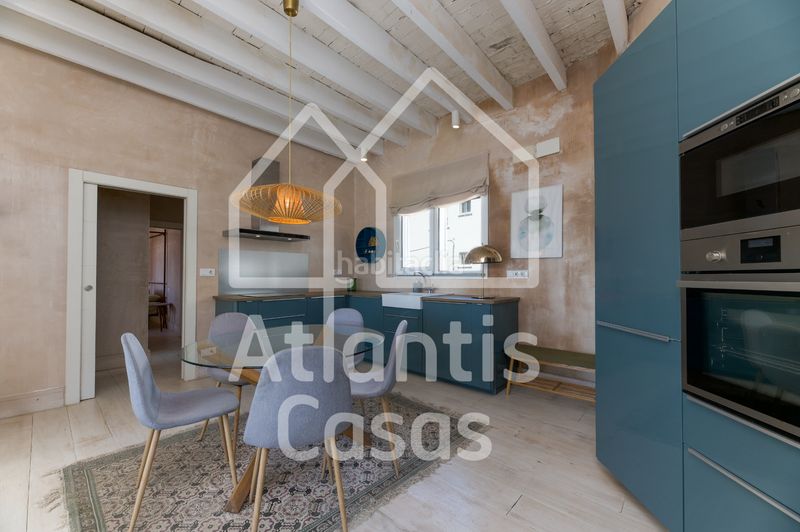 Foto 05d0dac3-693d-48ae-87a4-562cfad13855. Casa amb xemeneia aparcament a Tarifa ciudad Tarifa
