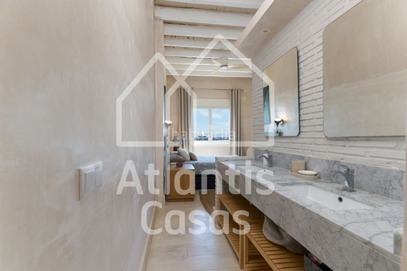 Foto 449a0355-23ae-446a-a8a6-f9964ef9478c. Casa amb xemeneia aparcament a Tarifa ciudad Tarifa