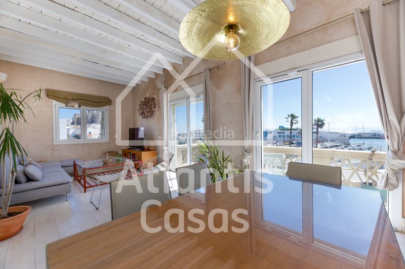 Foto f380b16f-e91f-44aa-a7f2-a38e1215de3b. Casa amb xemeneia aparcament a Tarifa ciudad Tarifa