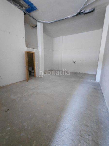 Foto 2d39a4a6-0d73-4a3b-bcea-49c8904a3cbe. Lloguer local comercial a Centre Vendrell (El)