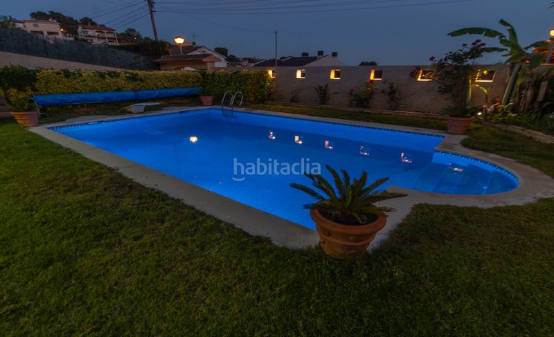 Foto 127a9ba1-b64f-4695-9612-a71c1b0c2f3c. Xalet amb xemeneia calefacció aparcament piscina a Vendrell (El)