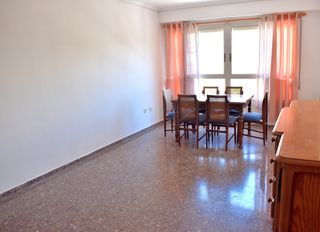 Lloguer Pis  Carrer pobla vallbona. Piso en alquiler en puerto de sagunto – 3 habitaciones | luminos