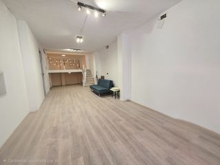 Business premise  Carrer de la rosa. Local reformado con posibilidad de cambio de uso a vivienda en u