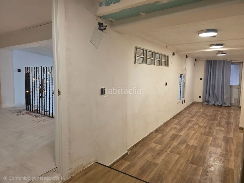 Foto 73f55d74-77db-45cc-8db5-da93406719c0. Local comercial a Antiga Moreira Sagunt