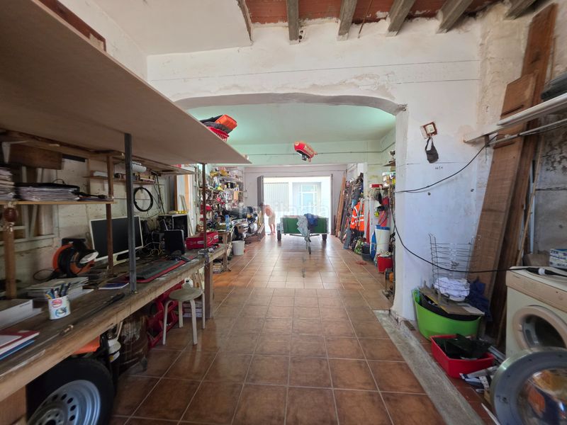 Foto 4002619b-d397-48af-803d-9f899e1f4aed. Planta baixa amb aparcament a playa puerto de Sagunto Sagunt