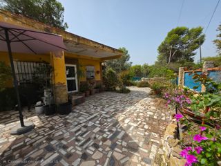 Chalet  Camí de romeu. ¡una oportunidad única en la montaña de sagunto! dos viviendas,