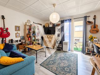 Flat  Avinguda doctor palos. Piso en venta en sagunto | 3 habitaciones, balcón y mucha luz na