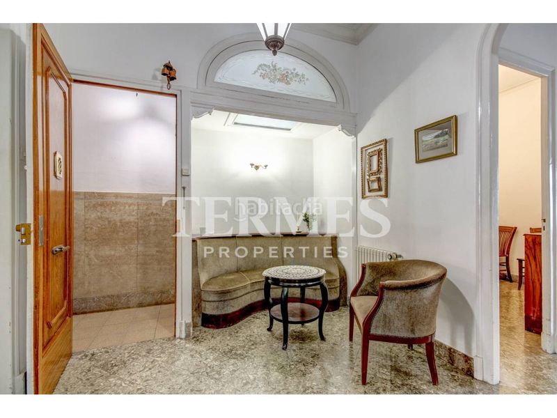 Foto c3ca41cd-c6e0-48da-9a48-0553a4e83b66. Casa adossada amb calefacció aparcament a Centre Mataró