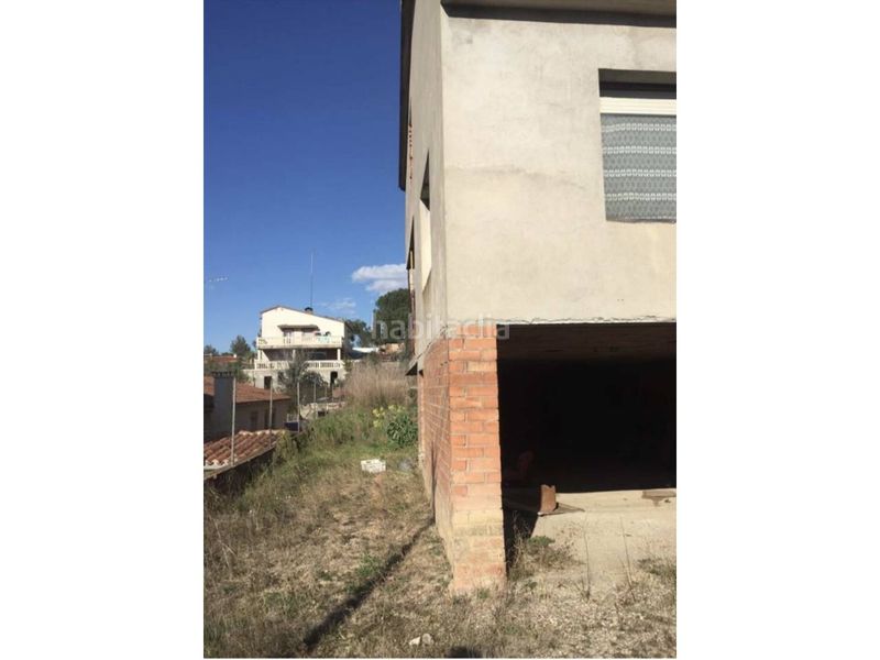 Foto 23aa8da6-7c8b-4b8a-9183-aecc54058063. Casa amb aparcament a Masquefa