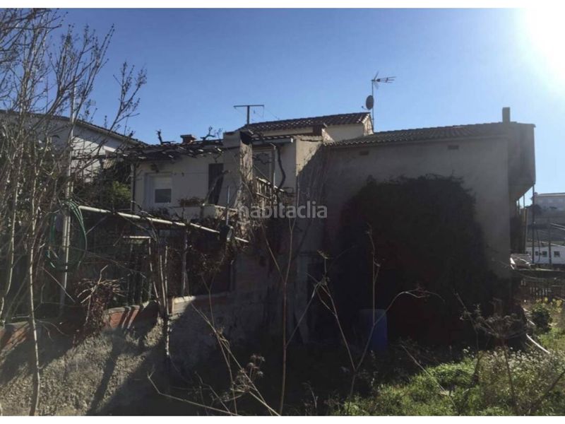 Foto 536fd842-10c6-4c1f-a166-aa8e58891afb. Casa amb aparcament a Masquefa