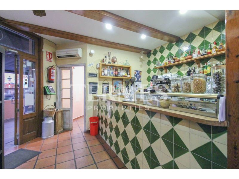 Foto 597c0b9c-5b75-4f0a-a0de-1aa8a31a9d5a. Local comercial a Cabrils