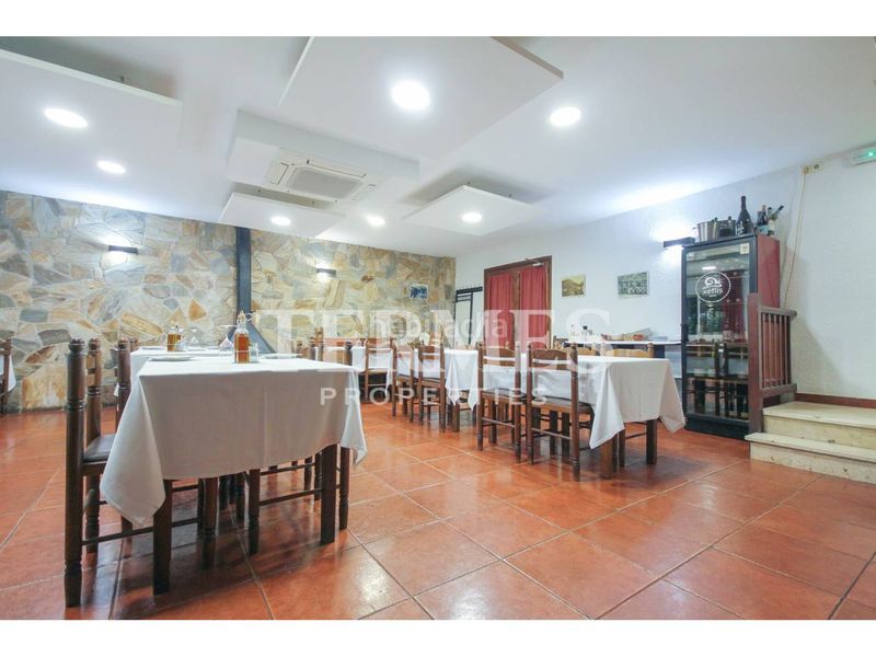 Foto b5c3a19d-7d9c-4ce3-87a7-419c77215501. Local comercial a Cabrils