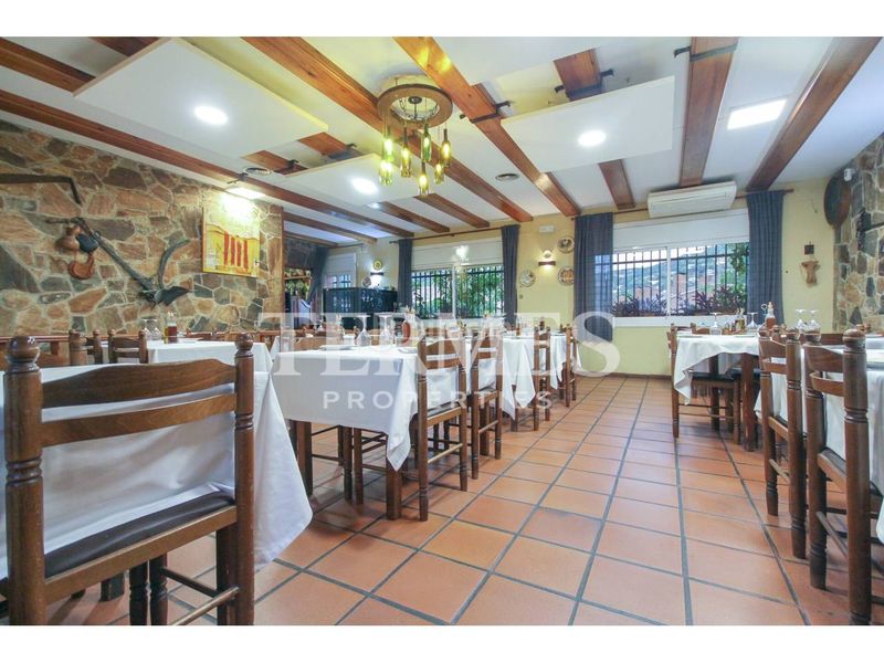 Foto d0b0acd0-a7ec-4619-8559-d41fa0632130. Local comercial a Cabrils