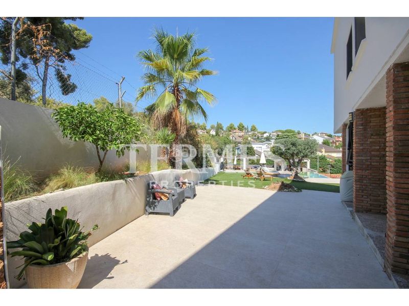 Foto 54974228-52be-4e12-9837-5c12e1165fe9. Lloguer casa amb calefacció aparcament piscina a Gavà