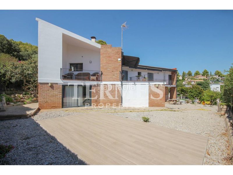 Foto 559cd98e-0337-46f3-b403-a952d022e08c. Lloguer casa amb calefacció aparcament piscina a Gavà