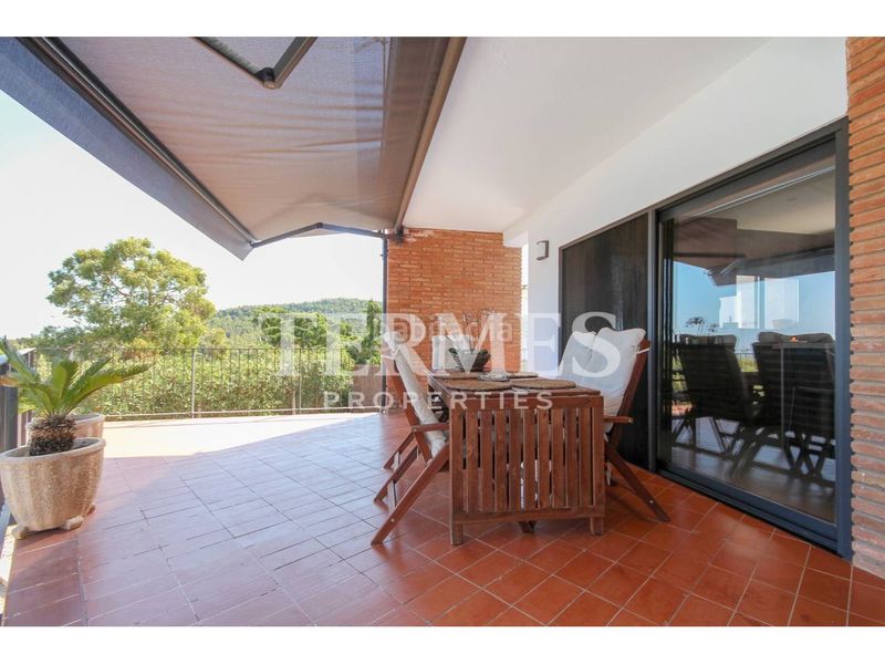 Foto c9e9c672-8e57-4440-a45c-7ca938afdc7b. Lloguer casa amb calefacció aparcament piscina a Gavà